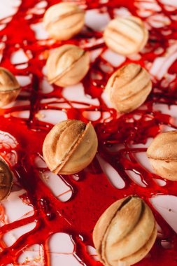 yaratıcı kırmızı karamel, tatlı arka plan desenini