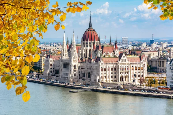 Hungarian parliament building and Danube river in autumn, Budapest, Hungary