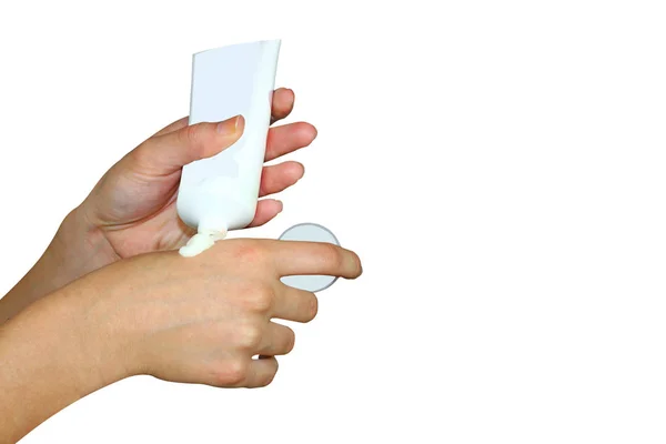 Handen Van Vrouw Smeulende Crème Geïsoleerd Witte Achtergrond Gezonde Levensstijl — Stockfoto