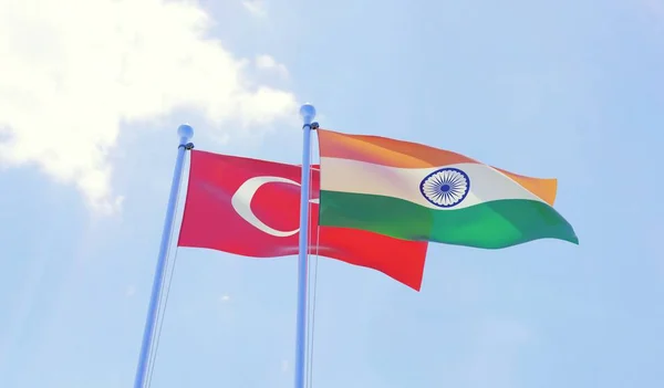 Türkiye Hindistan Iki Bayrak Sallayarak Karşı Mavi Gökyüzü Görüntü — Stok fotoğraf
