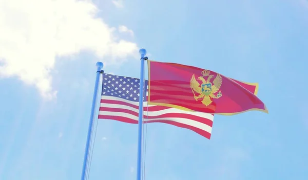 Usa Czarnogóra Dwie Flagi Macha Przeciw Błękitne Niebo Obraz — Zdjęcie stockowe