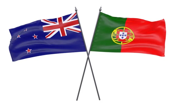 Yeni Zelanda Portekiz Iki Beyaz Arka Plan Üzerinde Izole Bayrakları — Stok fotoğraf