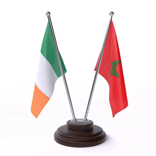 Irland Und Marokko Zwei Tischfahnen Isoliert Auf Weißem Hintergrund — Stockfoto