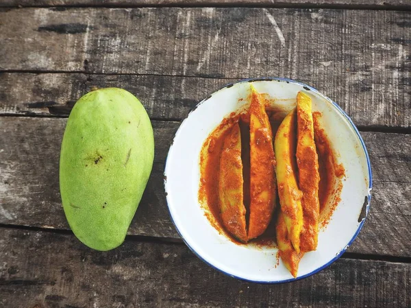 Mango Essiggurke Indisches Essen Auf Holz Hintergrund — Stockfoto