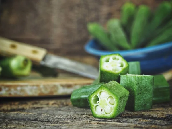 Green Okra Wood Background — Stock Photo, Image