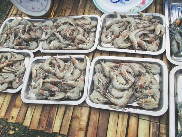 Camarones Frescos Mariscos Sobre Fondo — Foto de Stock