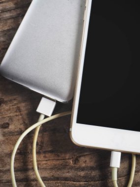 Güç banka ve akıllı telefon