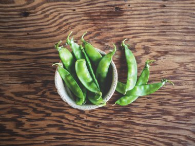 Yeşil bezelye yakın kadar fasulye. 