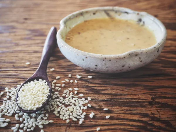 Susam sos tahin Japon yemekleri