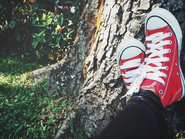 Selfie Von Roten Turnschuhen — Stockfoto