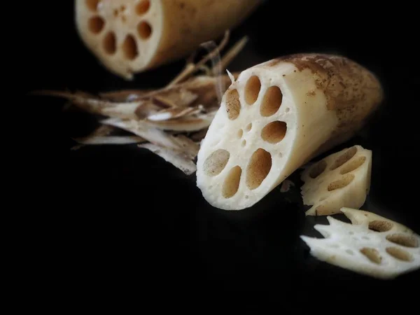 Raíz Loto Sobre Fondo Negro Comida China —  Fotos de Stock