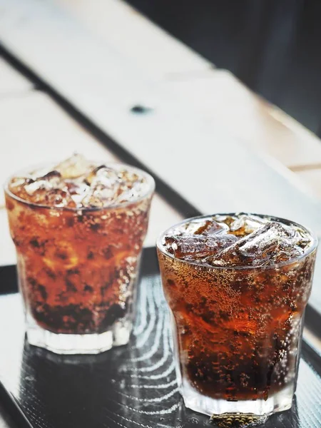 Bebida Cola Con Cubitos Hielo — Foto de Stock