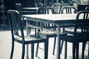 Masa ve sandalye vintage tarzı