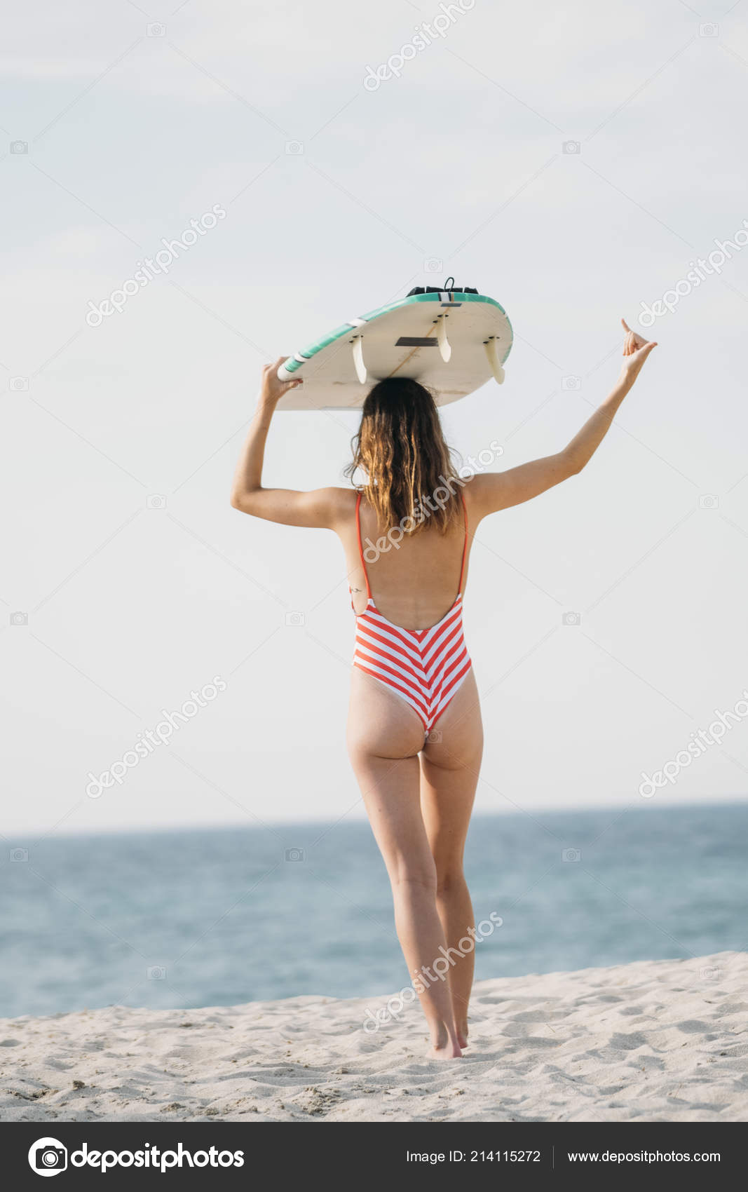 pretty girl swimsuit