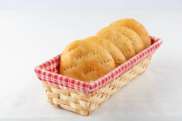 Small Unleavened Bread Wicker Basket Yakut Cuisine — Stock Photo, Image