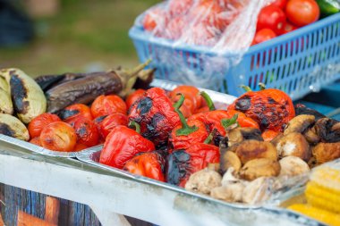Kızarmış sebze ızgara. Vejetaryen menü.