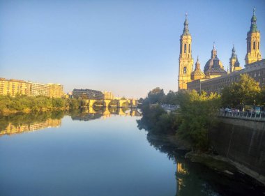 El Pilar, Saragossa (İspanya)