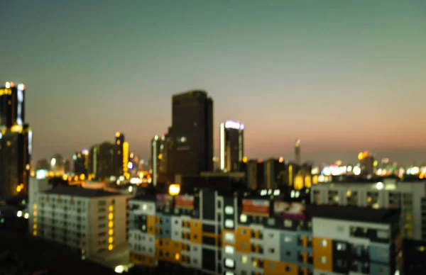 Абстрактний розмитий нічний фон міста вогні — стокове фото