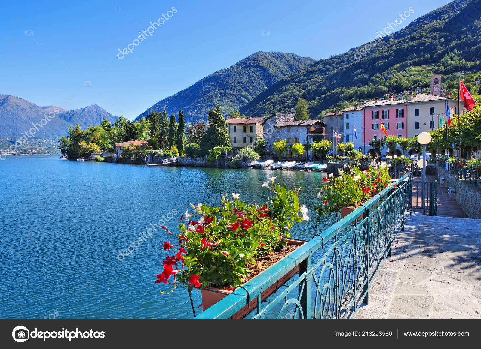 Kleines Dorf Osteno Luganer See Italien — Stockfoto ...