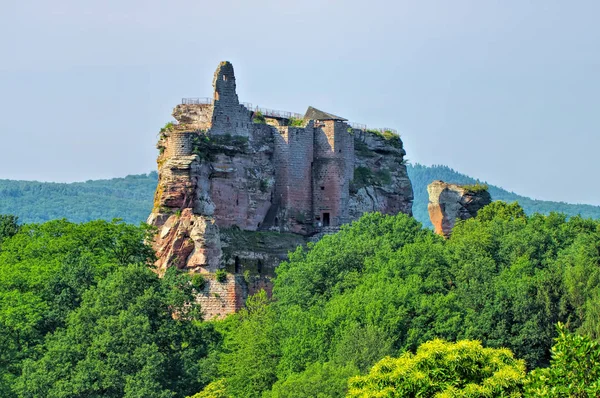 Die Burgruine Fleckenstein im Elsass — Stockfoto