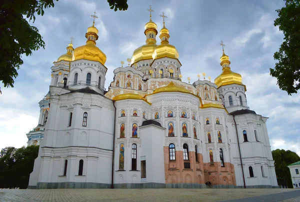 Dormition Cathedral Kiev Pechersk Lavra Kiev Ucrania Fachada Trasera Iglesia — Foto de Stock