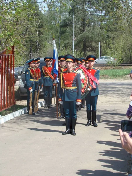 Moscou Rússia Maio 2018 Homenageando Grande Guerra Patriótica Por Soldados — Fotografia de Stock