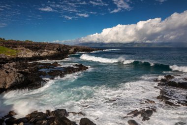 Ironwoods plajında dalgalar