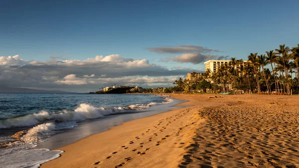 Kaanapali beach in the evening light — Stock Photo, Image