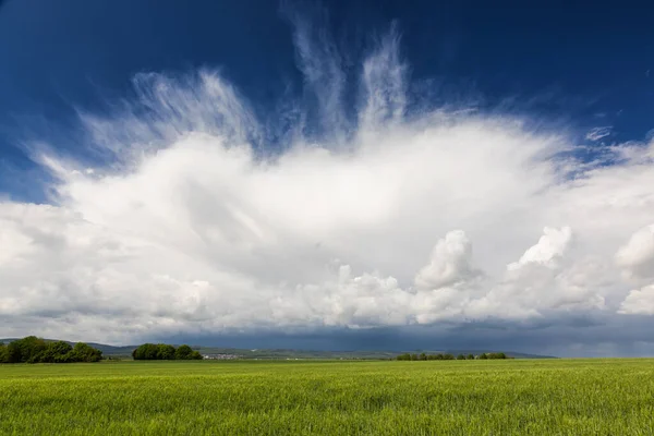 Schöne Wolkenformation Über Dem Taunus Wetterau — Stockfoto