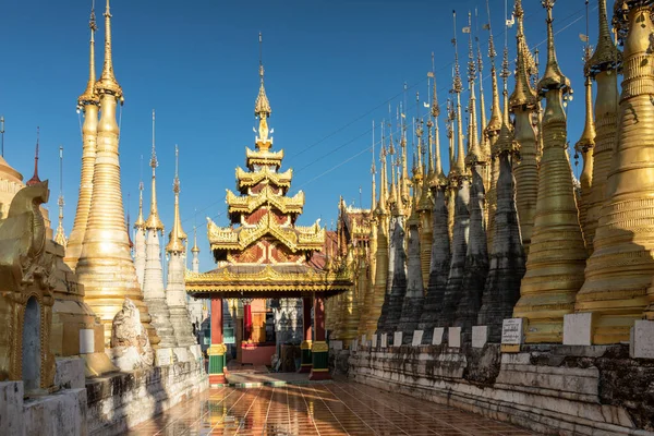 Goldene Shwe Indein Pagode See Inle Myanmar — Stockfoto