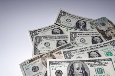 Amerikan Doları beyaz zemin üzerine yerleştirilir
