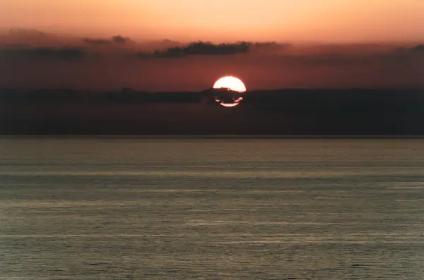 Cielo Nublado Atardecer Sobre Mar Tirreno — Foto de Stock