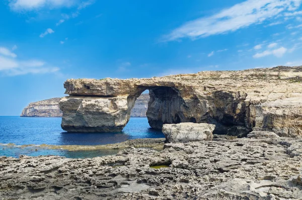 Kaya oluşumu panoramik manzaraya Gozo Malta Adası üzerinde 