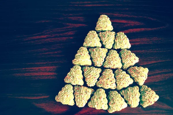 Рождественские Печенье Зеленое Дерево Вид Винтажный Деревянный Фон — стоковое фото