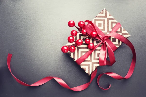 Closeup View Wrapped Christmas Gift Holiday Decorations Dark Background — Stock Photo, Image