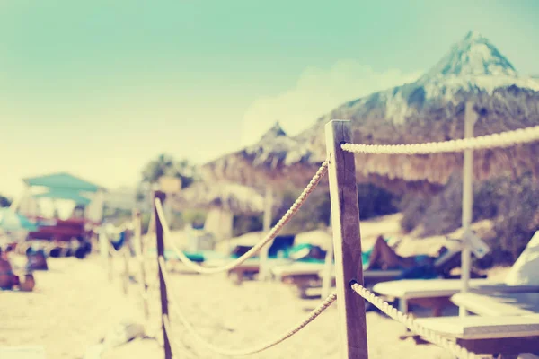 Piękny Widok Palmy Parasole Plaży — Zdjęcie stockowe