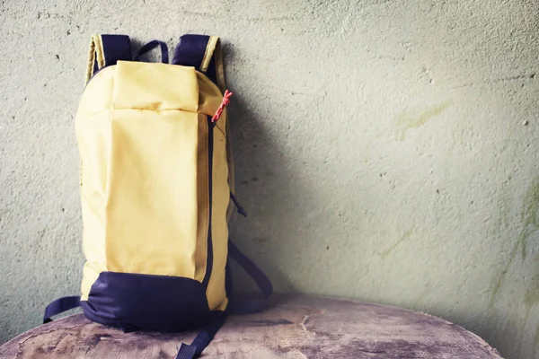 Closeup View Schoolbag Rustic Wall — Stock Photo, Image