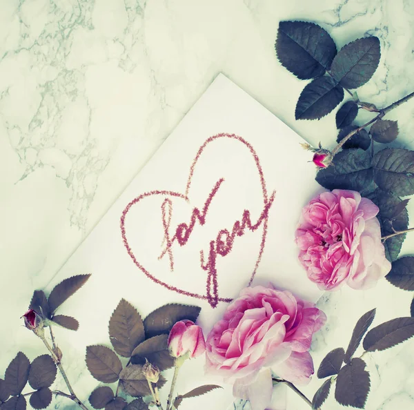 Rosa Vackra Rosor Romantiska Kort Alla Hjärtans Dag Bakgrund — Stockfoto