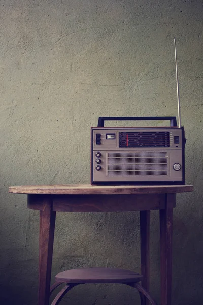 Retro Radiospeler Met Knoppen Antenne — Stockfoto