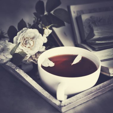 Masada güzel Kupası'nda iştah açıcı bitkisel çay