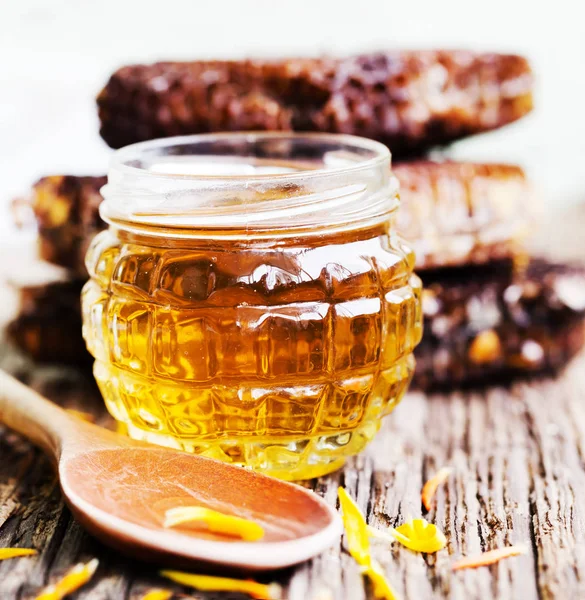 Honey Glass Jar Honeycomb Wooden Table — Stock Photo, Image