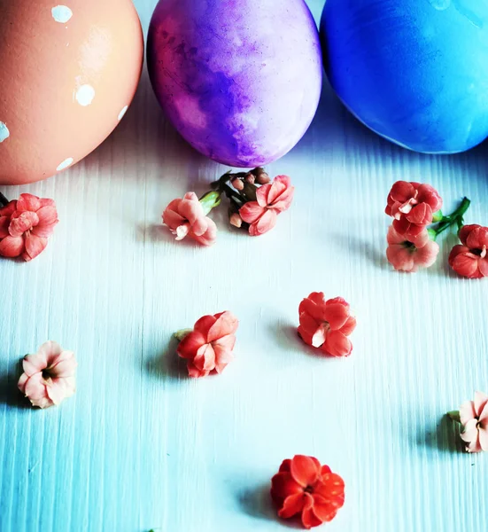 彩色彩绘复活节彩蛋的特写镜头 — 图库照片