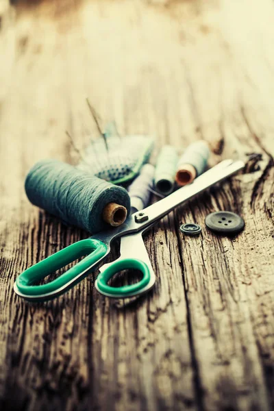 Vintage Sewing Tools Wooden Table — Stock Photo, Image