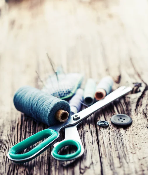 Vintage Sewing Tools Wooden Table — Stock Photo, Image