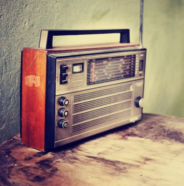Retro radyo oyuncu ile düğmeleri ve anten