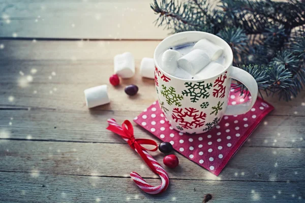 Close Beeld Van Koffie Met Marshmallow Kerst Decoraties — Stockfoto