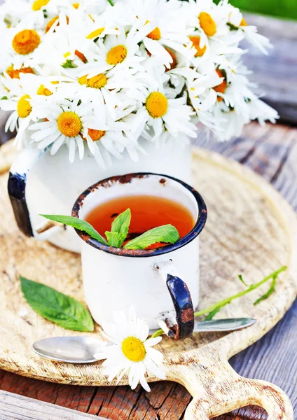 Aptitretande Örtte Kopp Bord — Stockfoto