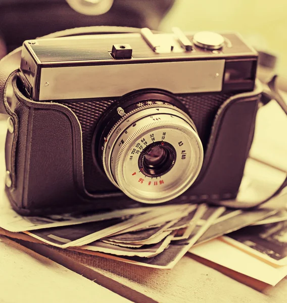 Προβολή Closeup Της Vintage Φωτογραφία Κάμερα Επιλεκτική Εστίαση — Φωτογραφία Αρχείου