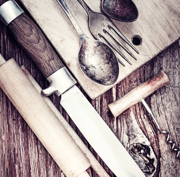 Primo Piano Vista Utensili Cucina Vintage Sul Tavolo Legno — Foto Stock