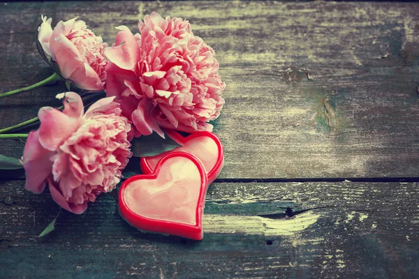 Крупный План Приглашения Цветов Сердец День Святого Валентина — стоковое фото